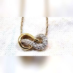 Ladies infinity design  diamond necklace